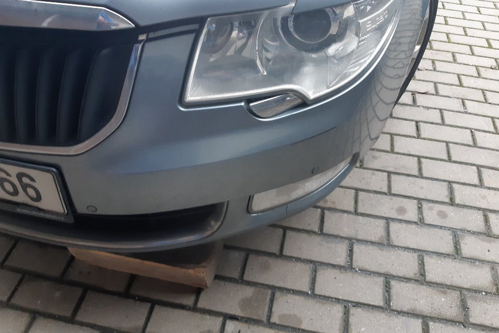 Photo gallery, repair of Škoda Superb light