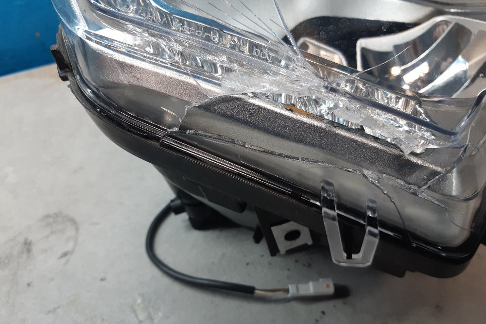 Photo gallery, emergency repair of moto light KTM