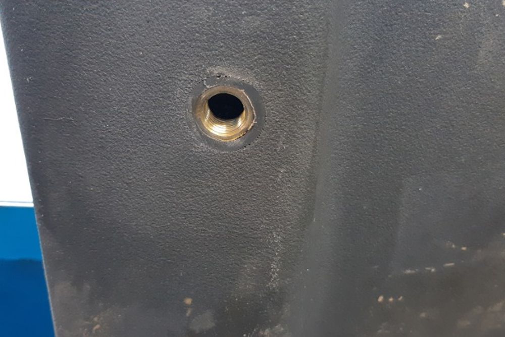 Photo gallery, sealing of the tank, hole after the drain plug