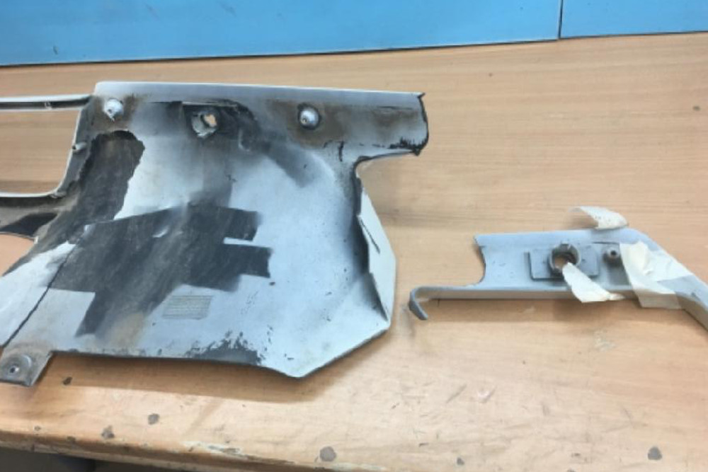 Photo gallery, PUR repair of a torn bumper
