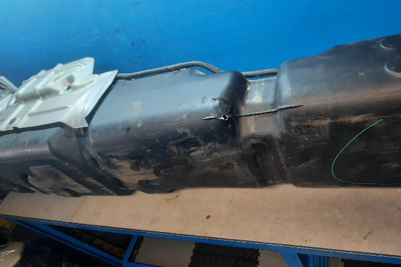 Photo gallery, repair of a hole in the fuel tank