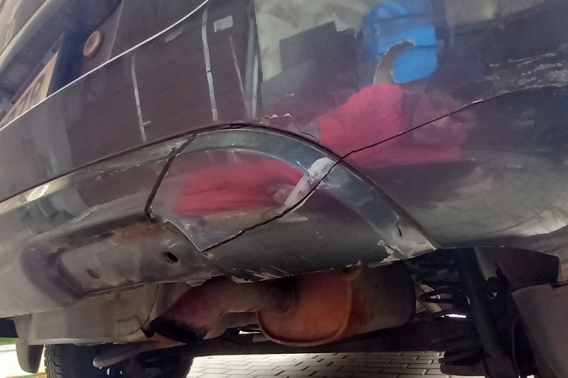 Ford bumper repair
