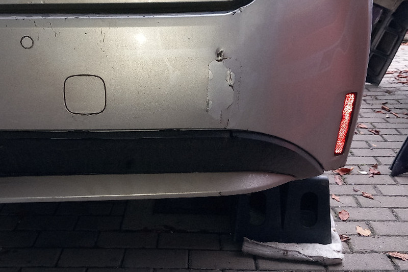 Repair of a punctured bumper