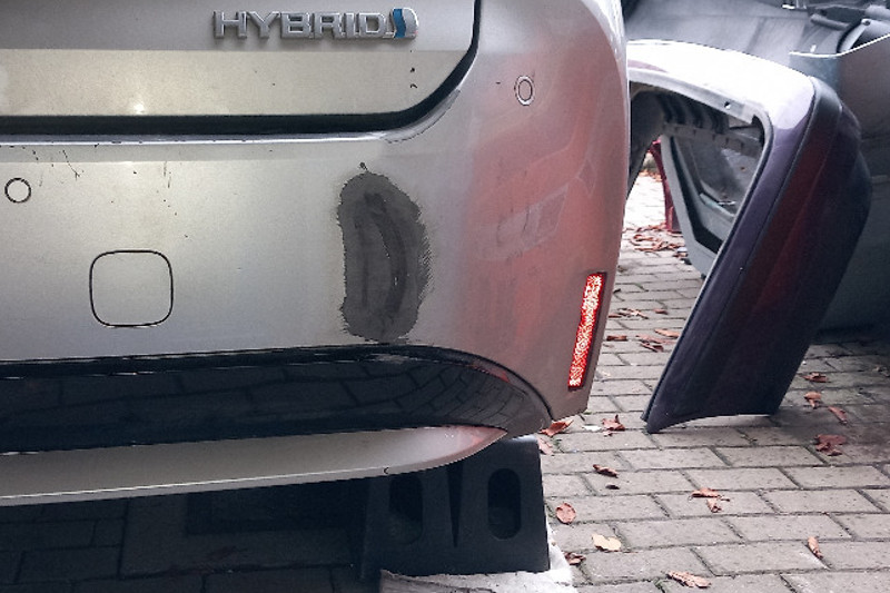 Repair of a punctured bumper